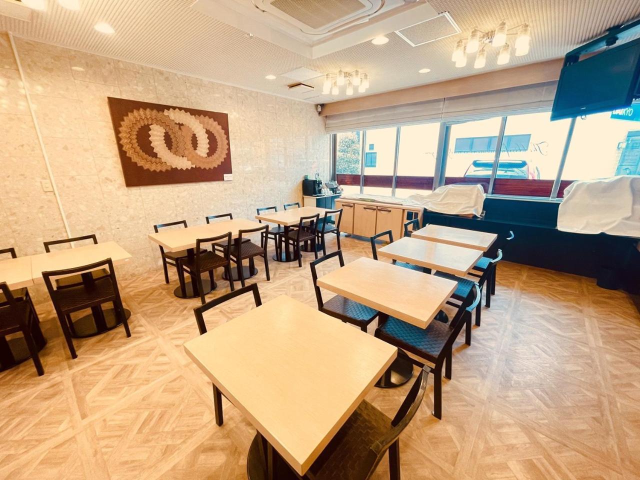 Apa Hotel Tokushima Ekimae Екстер'єр фото