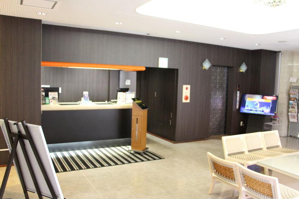 Apa Hotel Tokushima Ekimae Екстер'єр фото