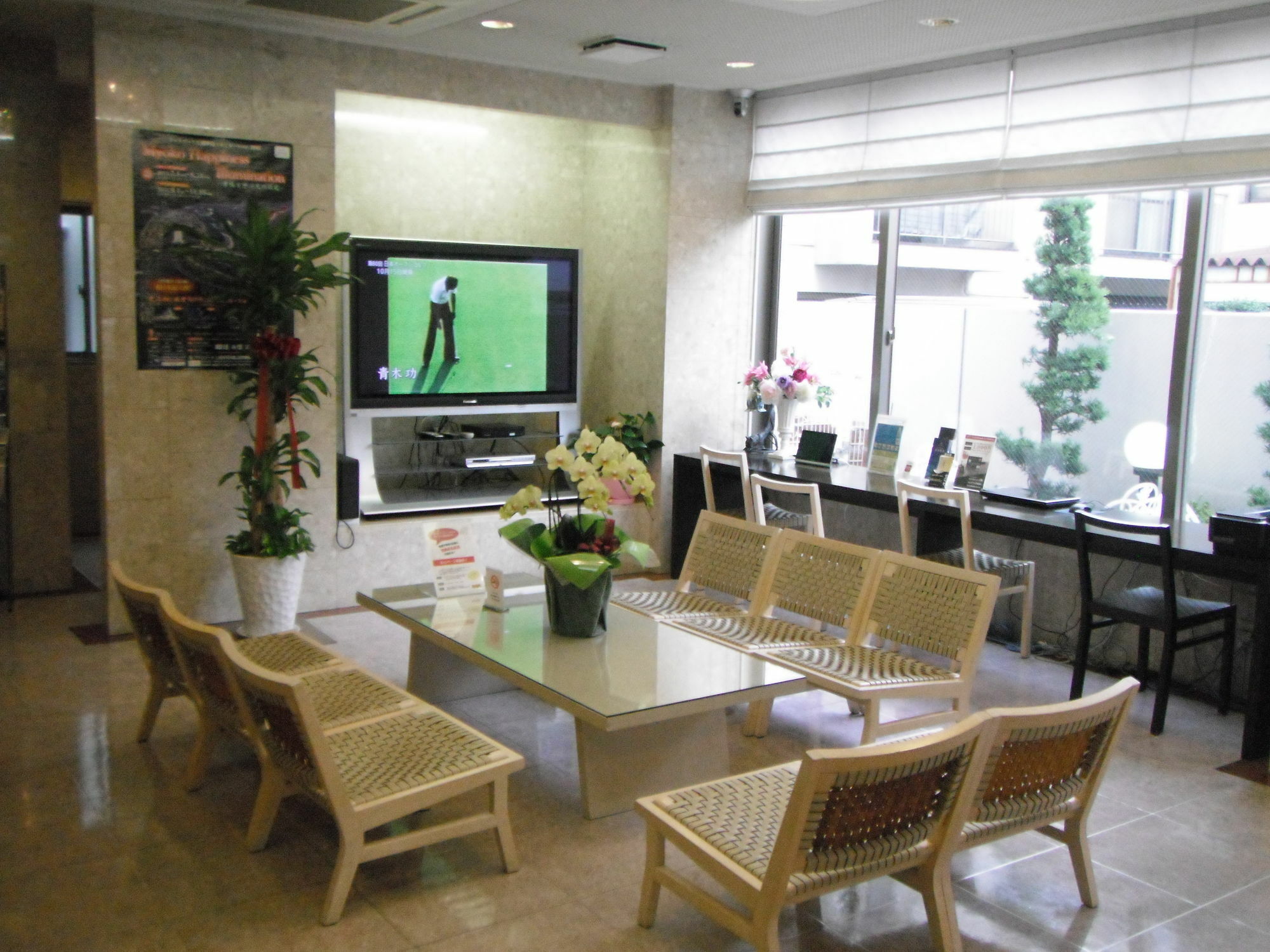 Apa Hotel Tokushima Ekimae Екстер'єр фото